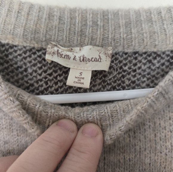 Hem & Thread Gray and Black Crew Neck Sweater - Picture 2 of 3